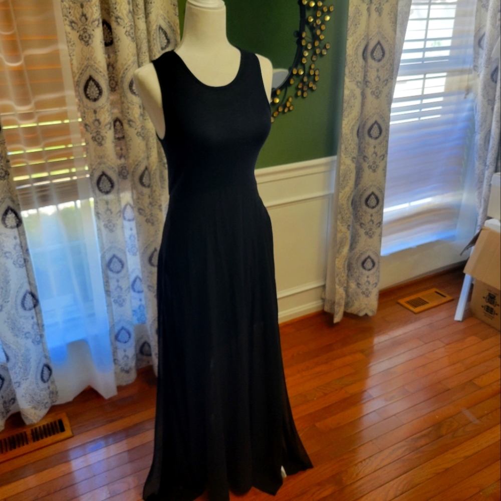 Beautiful maxi dress from Rachel Roy